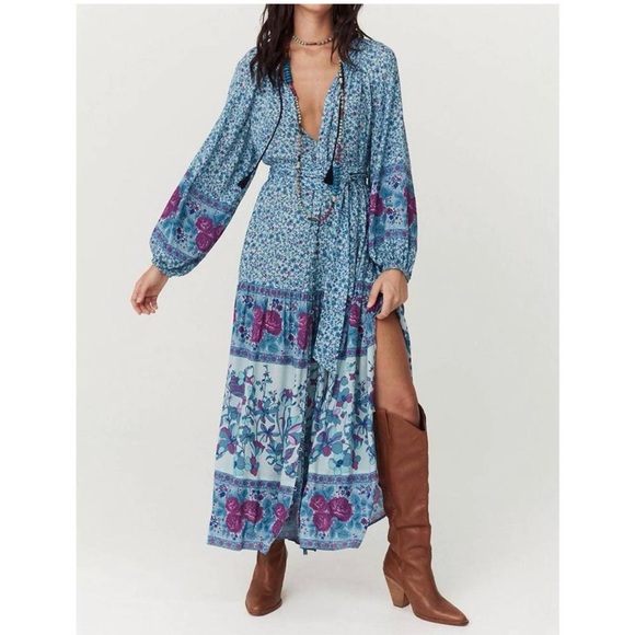 SPELL Love Jetty Gown - Picture 4 of 16